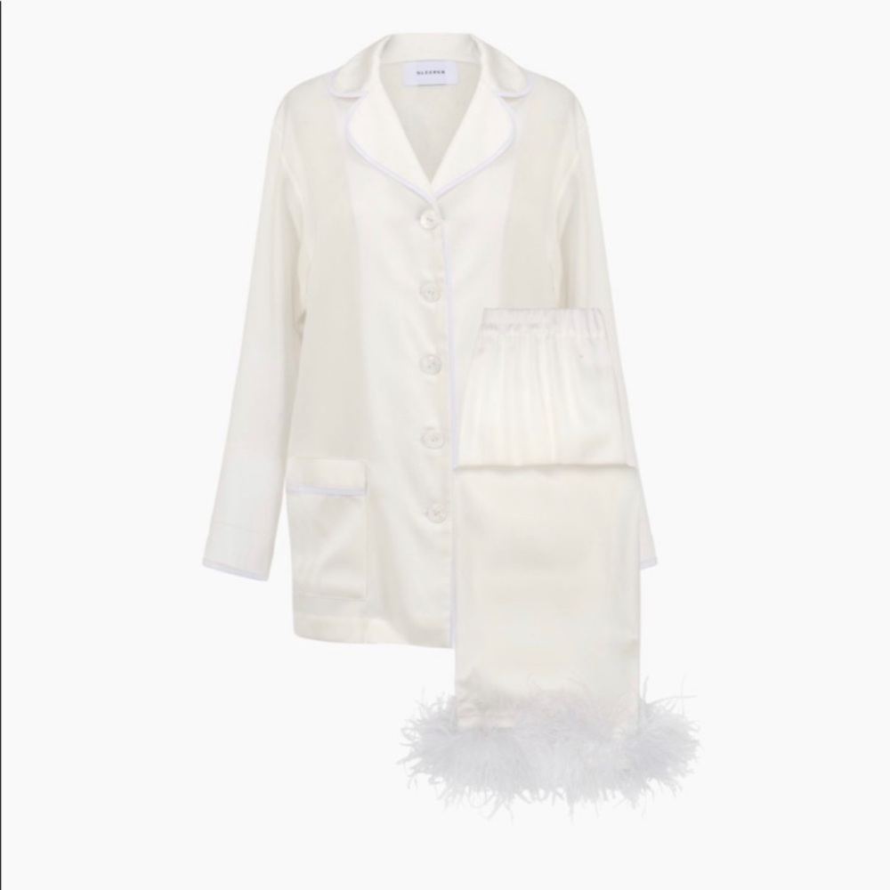 Sleeper Party Pajamas Set in White with Feathers